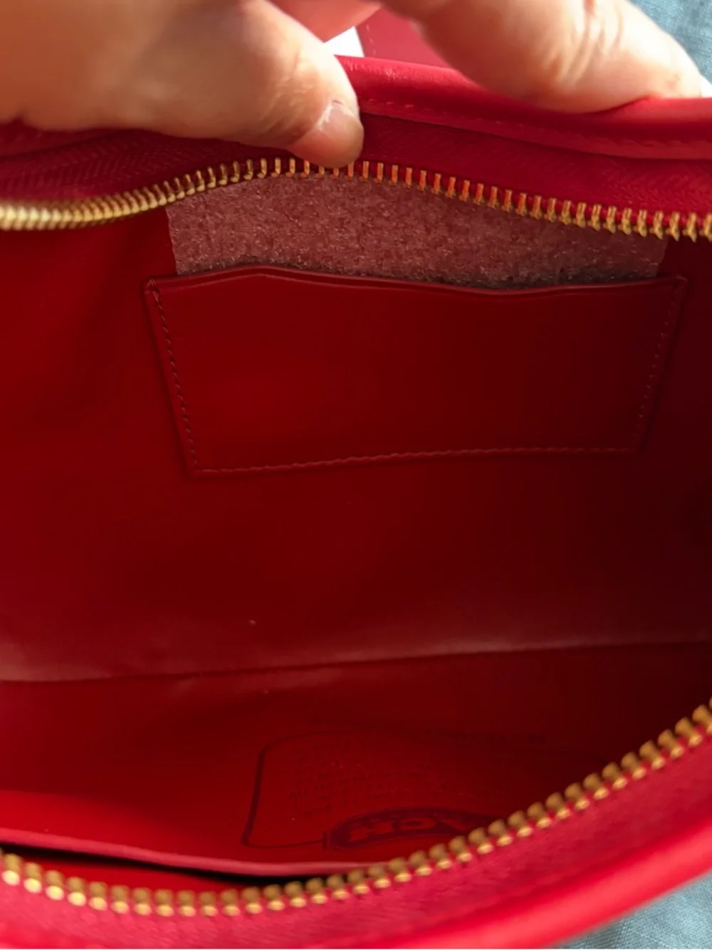 Coach Hamptons Hobo - Red NWT - Picture 7 of 11